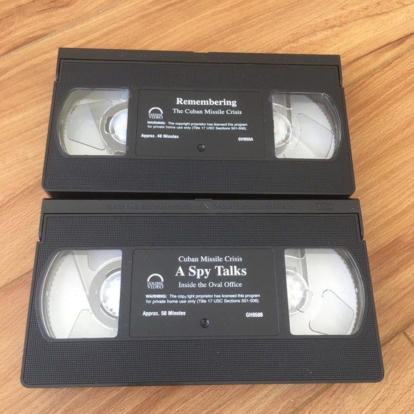 13 DAYS IN OCTOBER - Cuban Missile Crisis - Picture 4 of 4